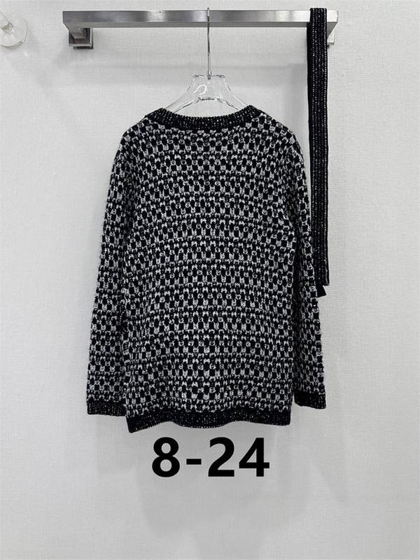 Chanel Women's Sweater 18